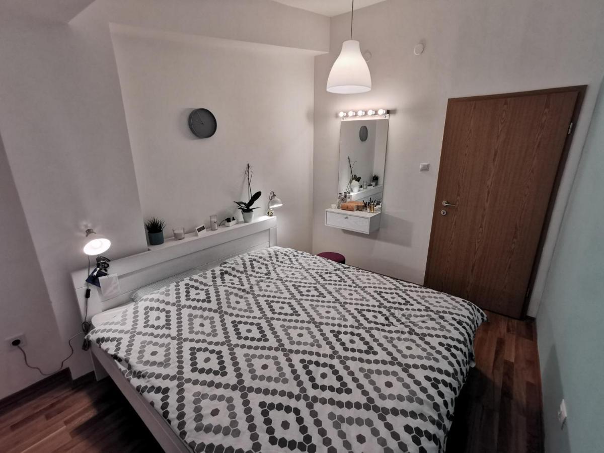 Centar Luxe Apartment Skopie Exterior foto