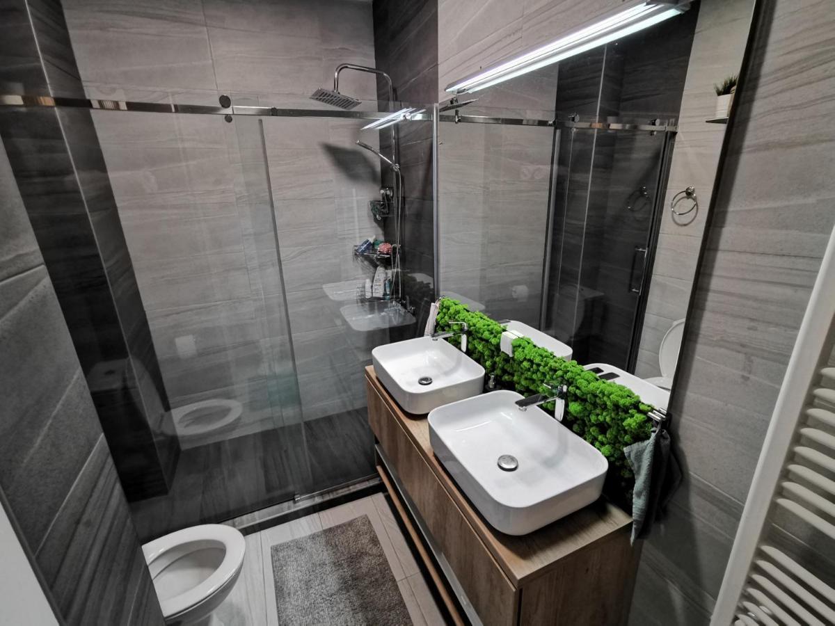 Centar Luxe Apartment Skopie Exterior foto